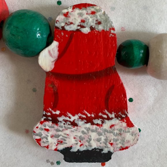 🎉HP🎉 Vintage Hand Painted Santa Claus, Mrs Claus and Hearts Necklace - Picture 12 of 16